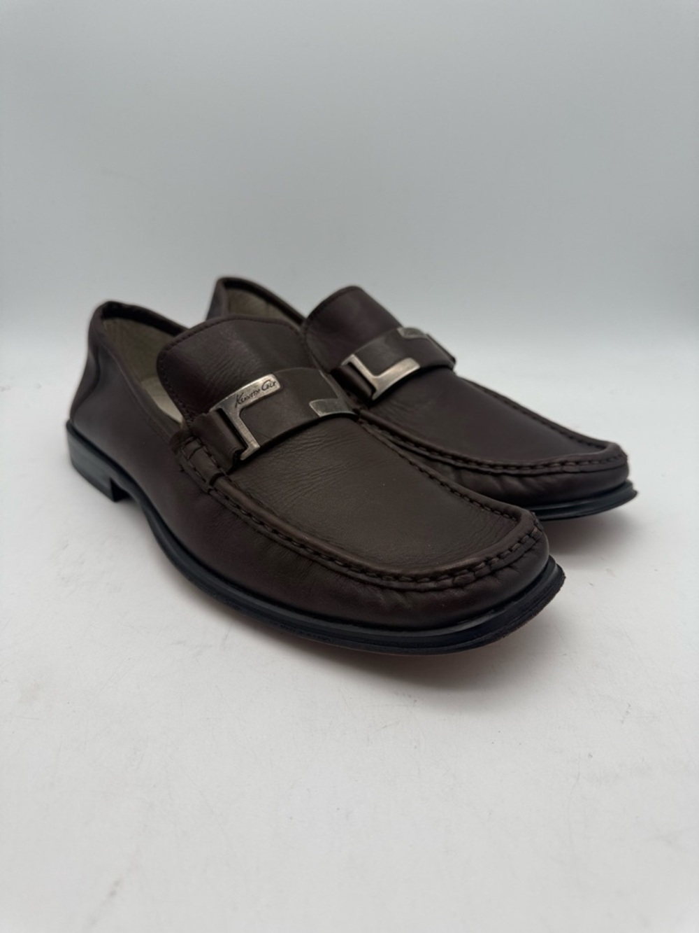BRAND NEW Kenneth Cole New York Brown Loafers Mismatch Sizes R 8 / L 8.5